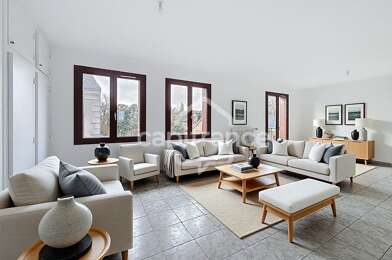 Appartement 4 pièces 220000 €