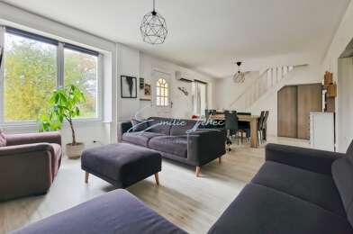 Immeuble  296780 €