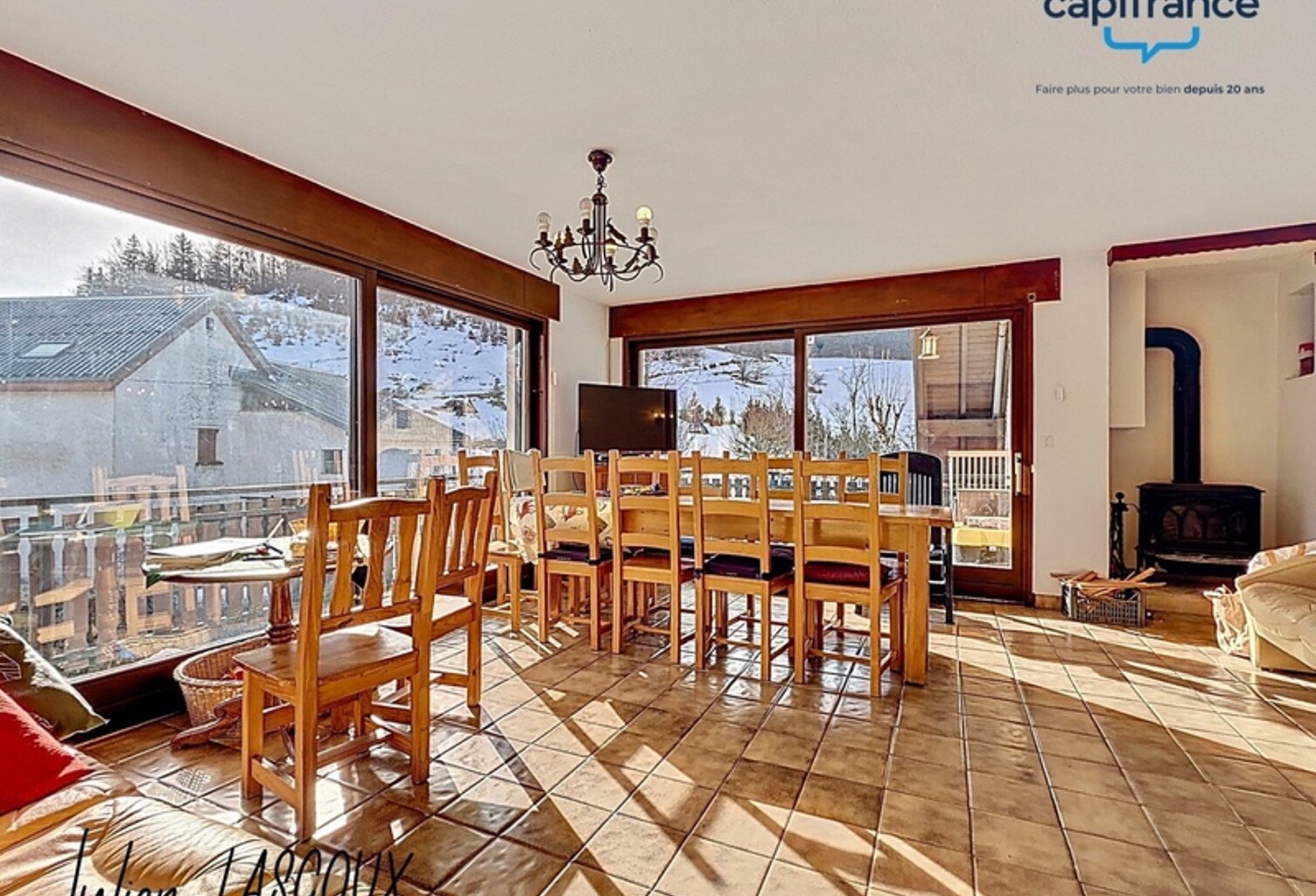 Grande Maison à VILLARD-DE-LANS – Idéale Famille, Résidence Secondaire ou Projet Touristique — photo 1