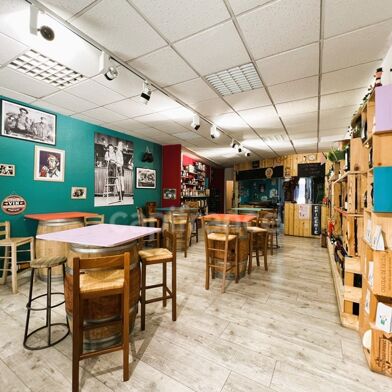 Immeuble  257000 €