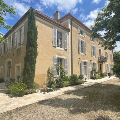 Maison 15 pièces 1316000 €