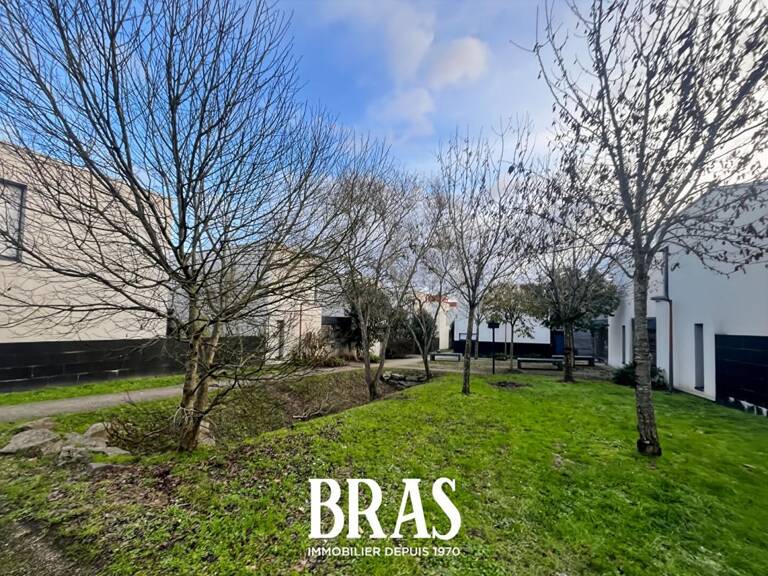 PERRAY - Maison avec parking et jardinet — photo 1