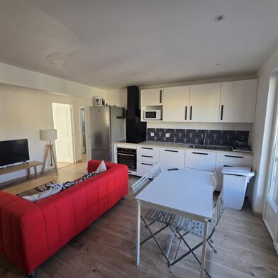 Appartement 4 pièces 1570 €