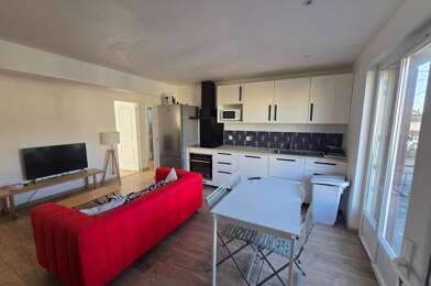 Appartement 4 pièces 1570 €