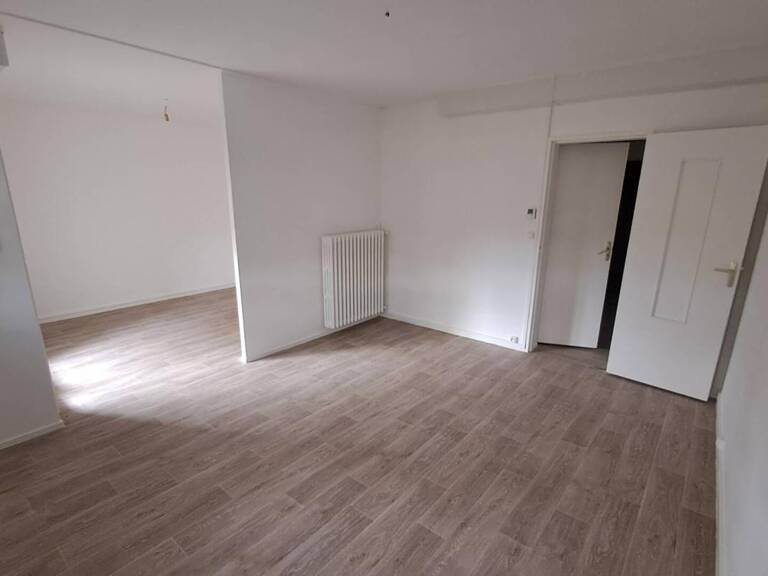 Location - Appartement T4 - 69m2 - Dieuze — photo 1