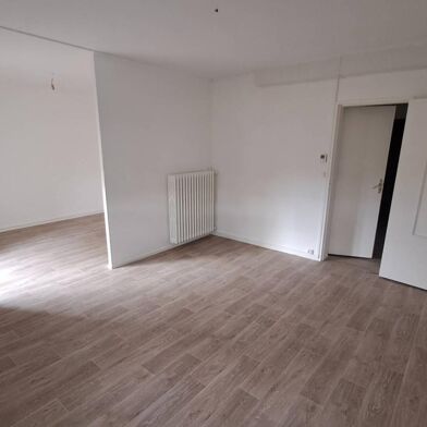 Appartement 4 pièces 456 €
