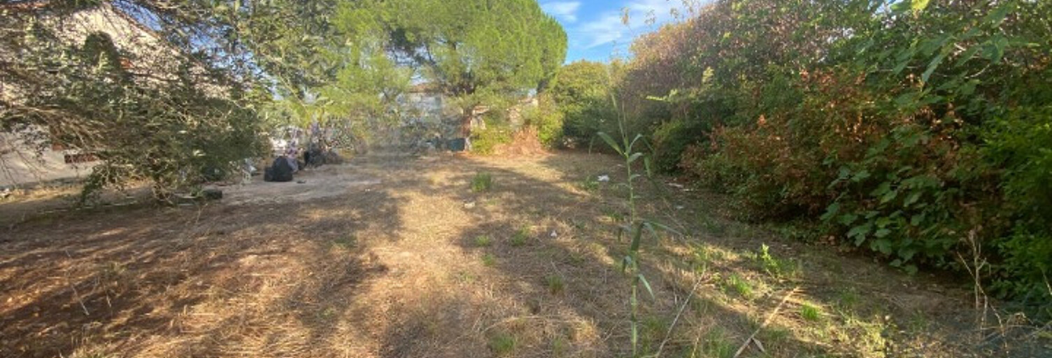 Terrain  750 m² à vendre à Le Muy (83490)