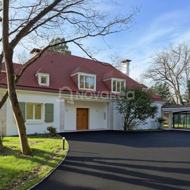 Maison 8 pièces 1100000 €