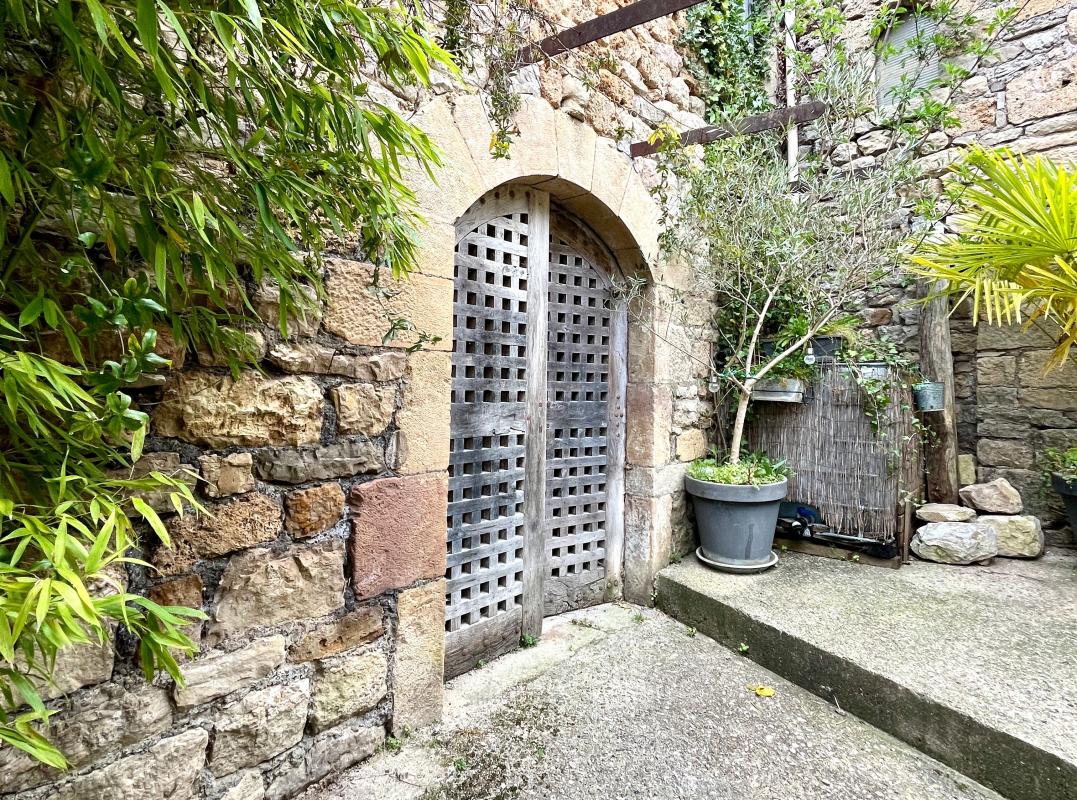 Parking  à vendre Salles-la-Source 12330