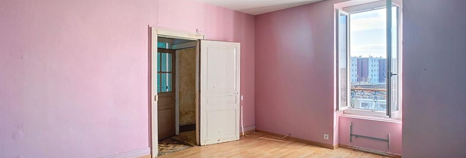 Maison 5 Pièces 134 m² à vendre à Commentry (03600)