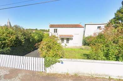 Maison 3 pièces 670 €