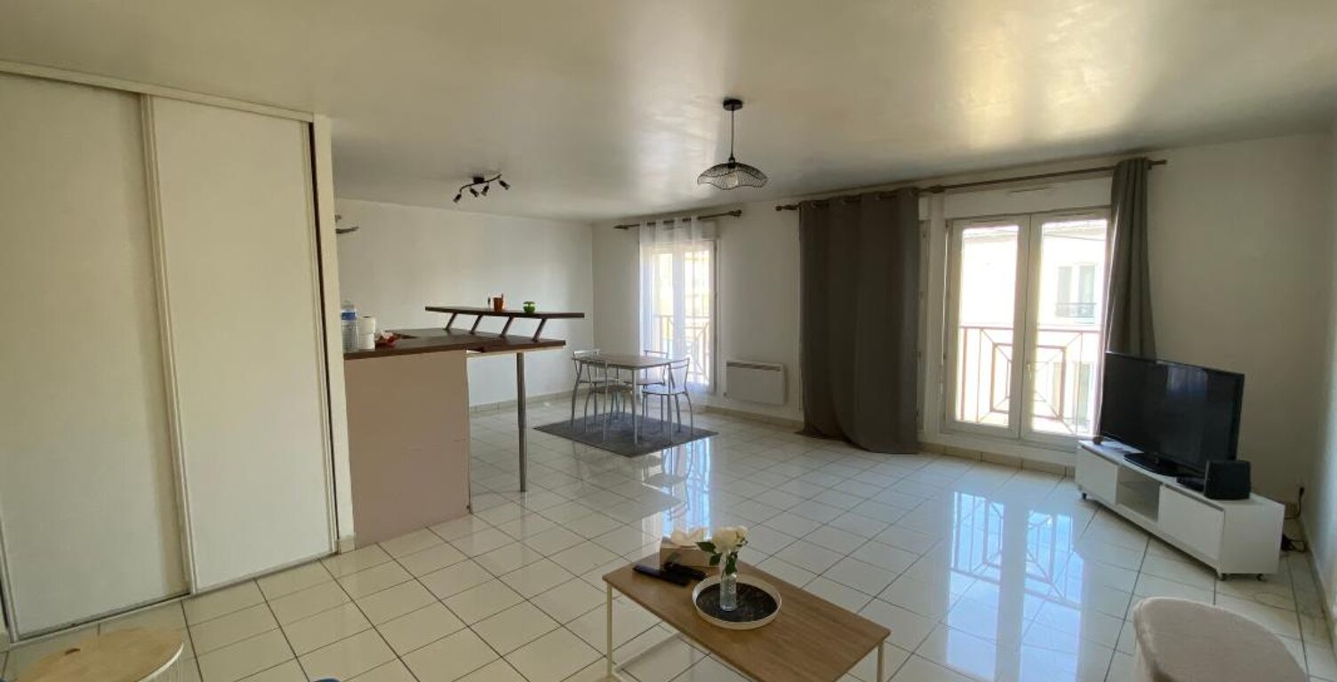 Appartement À Vendre — photo 1