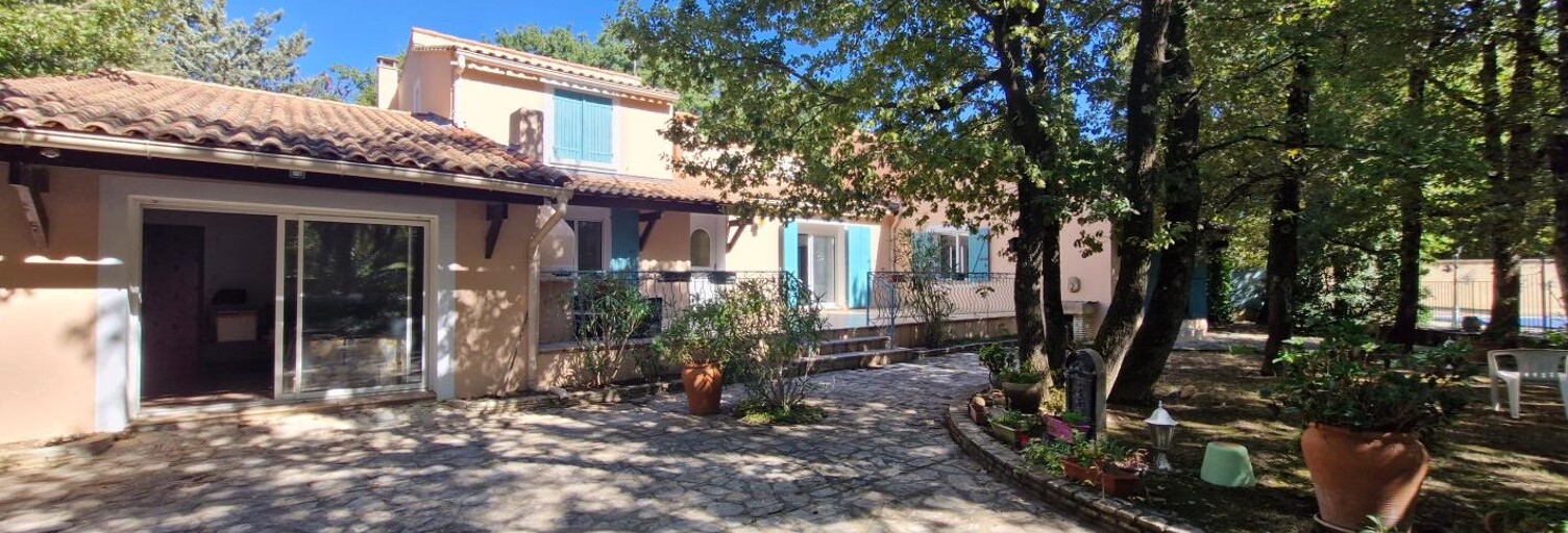 Maison 6 Pièces 202 m² à vendre à Rochefort-du-Gard (30650)