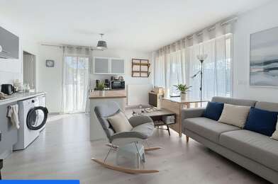 Appartement 2 pièces 295400 €