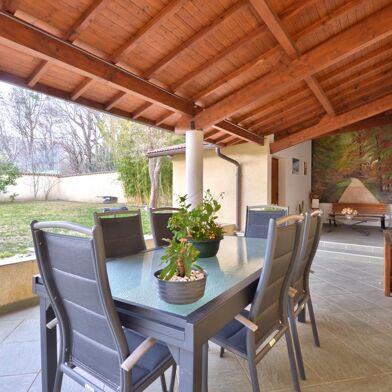 Maison 5 pièces 545000 €