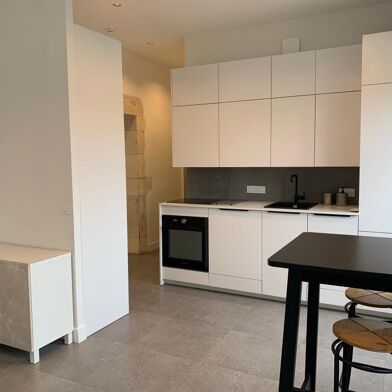 Appartement 2 pièces 690 €