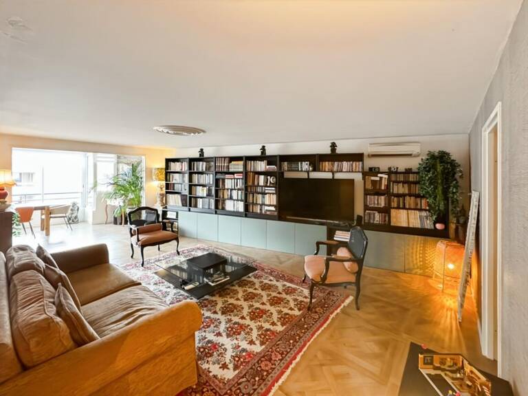 BEAU 3 PIECES 80m² avec piscine et garage inclus — photo 1