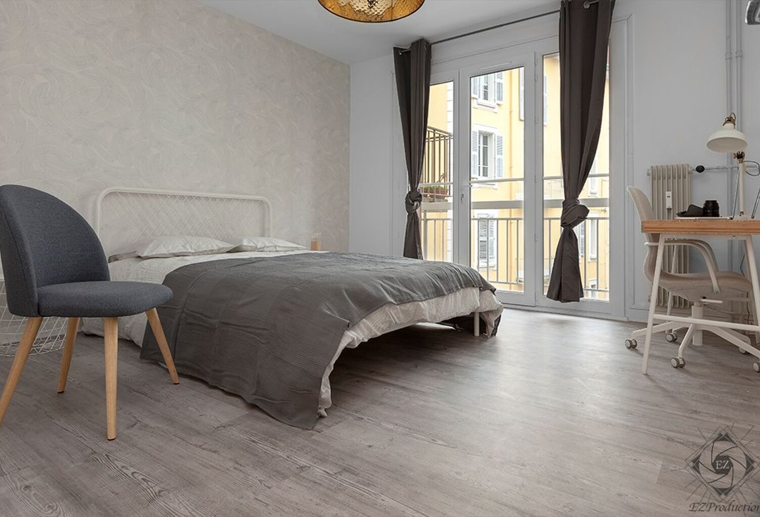 CHAMBÉRY - Chambre meublée 13.63 m2 en colocation + balcon avec communs — photo 1
