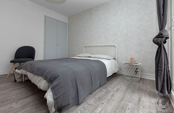 CHAMBÉRY - Chambre meublée 13.63 m2 en colocation + balcon avec communs — photo 2