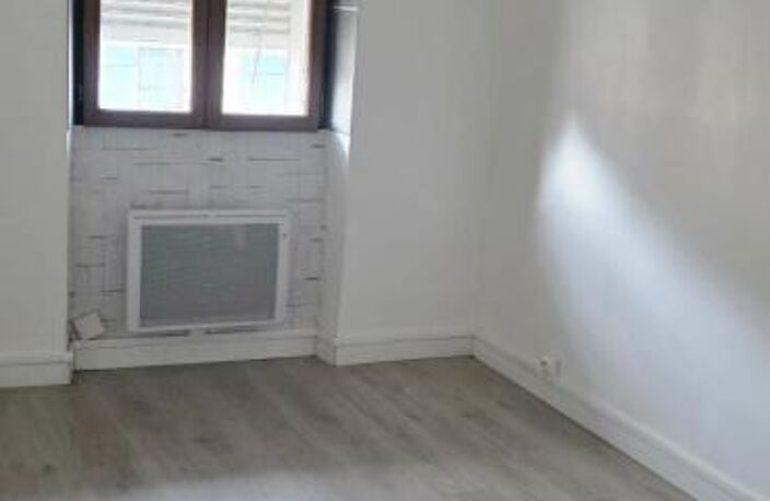 Appartement À Louer — photo 3
