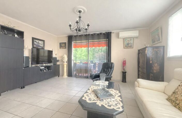 À vendre appartement T4 de 78,58m² - Saint Tronc — photo 2