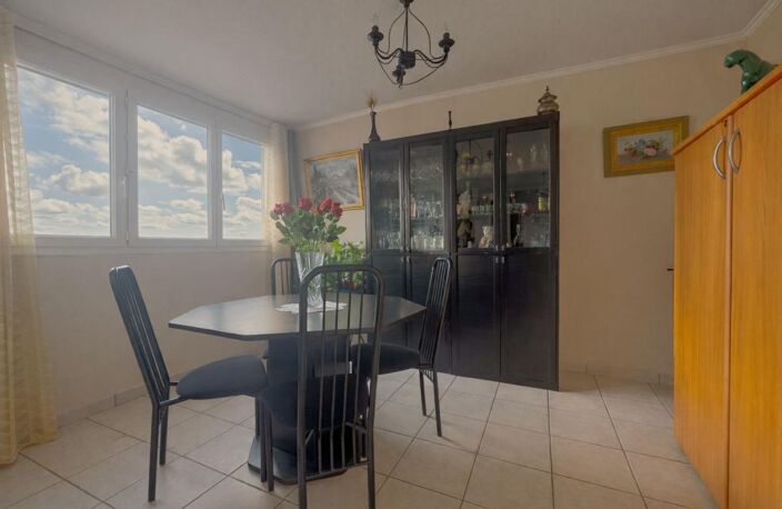 À vendre appartement T4 de 78,58m² - Saint Tronc — photo 5