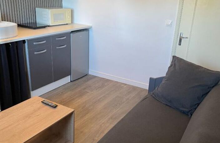 -STUDETTE-  PIED A TERRE 11 M²  VILLE DI PIETRABUGNO — photo 3