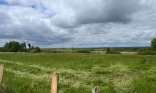 Terrain  7410 m² à vendre à Thiviers (24800)