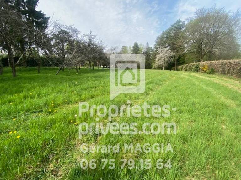 MOLAC Terrain  2530 m2 constructible — photo 1