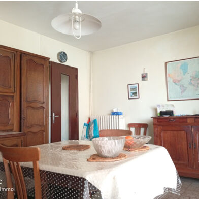 Maison 11 pièces 320350 €