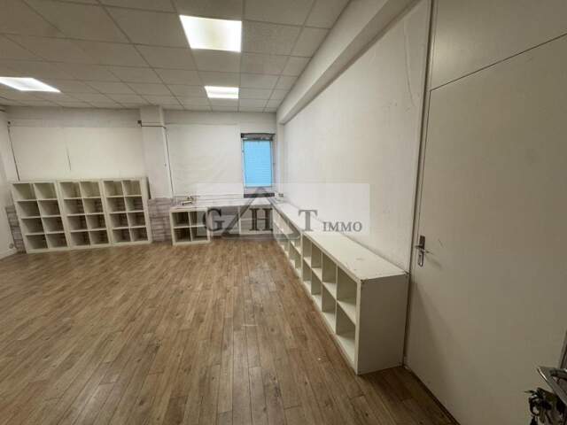 Bureau de 64 m²-Igny — photo du bien
