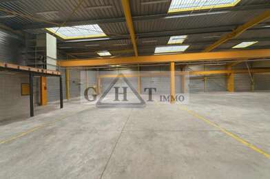 Local industriel  10000 €