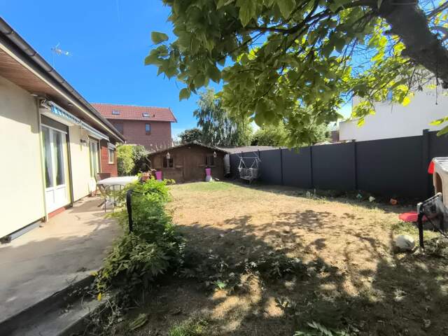 Maison À Vendre — photo du bien