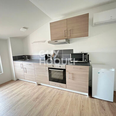 Appartement 1 pièces 400 €