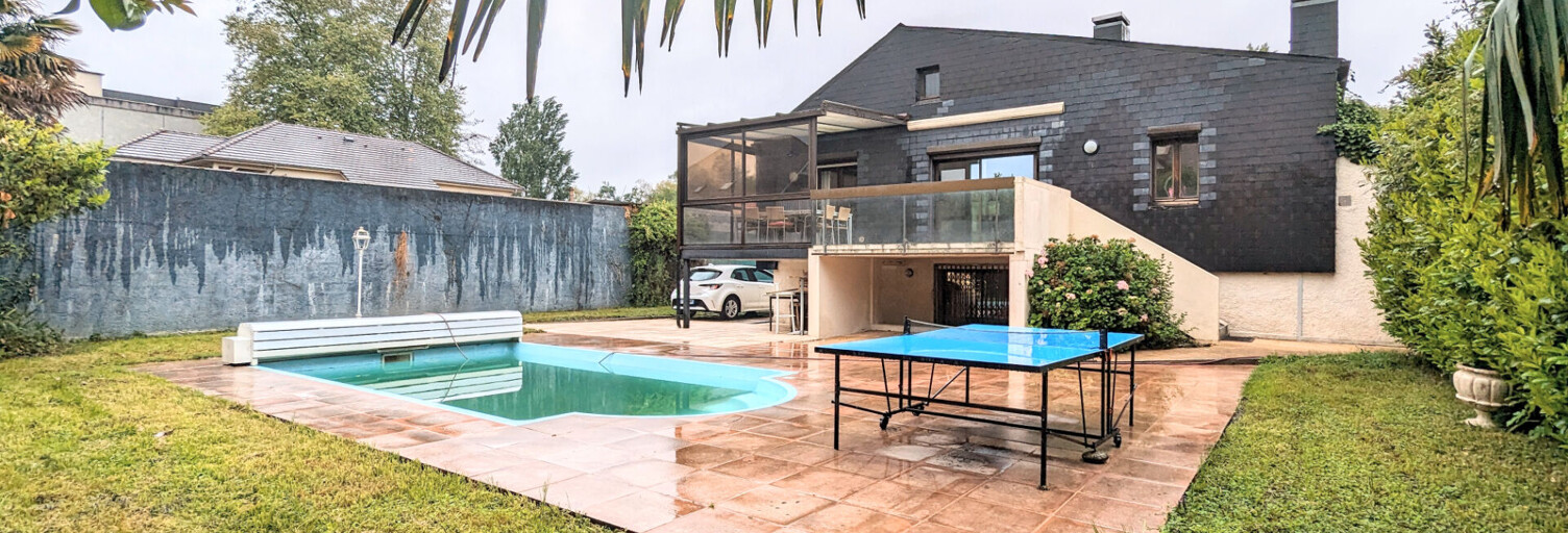Maison 5 Pièces 188 m² à vendre à Pau (64000)