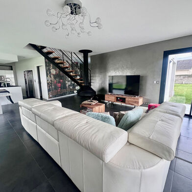 Maison 7 pièces 460000 €