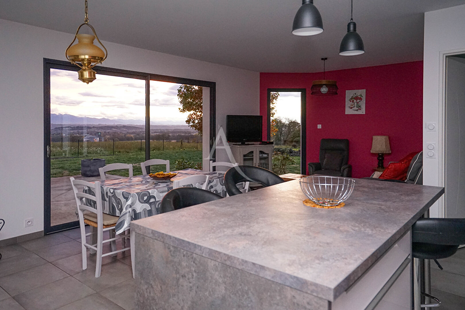 Villa / Maison  T4 à vendre Andoins 64420