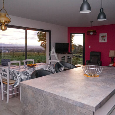 Maison 4 pièces 330000 €