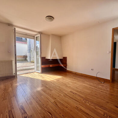 Appartement 4 pièces 219900 €