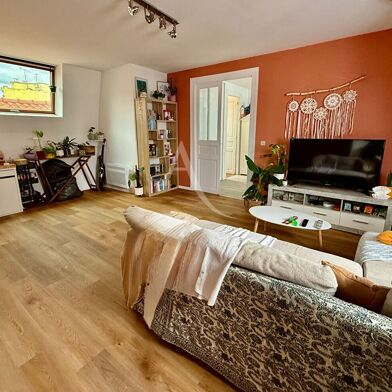 Immeuble  312000 €