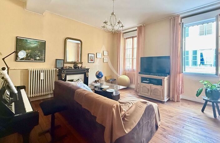 Appartement hyper centre Pau 2 chambres et cave — photo 4