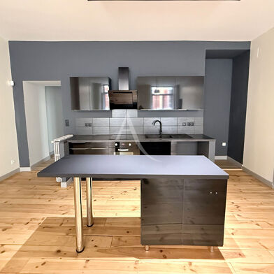 Appartement 3 pièces 244500 €