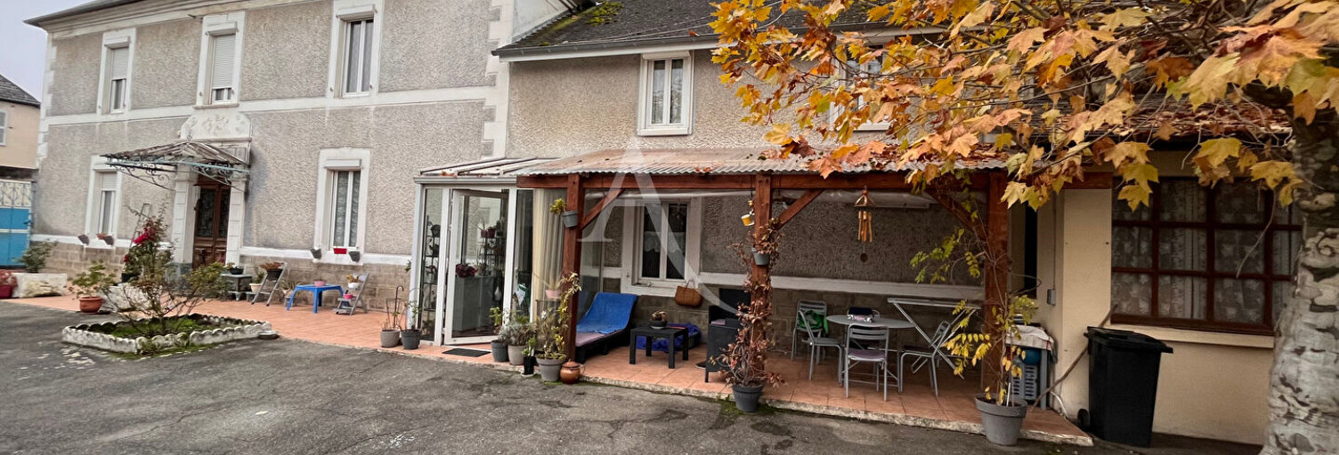 Maison 13 Pièces 361 m² à vendre à Bordes (64510)