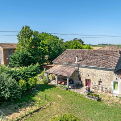 Maison 1 pièces 246750 €