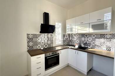 Appartement 4 pièces 2200 €