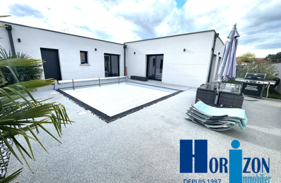SAINT-JUST-SAINT-RAMBERT VILLA NEUVE TOIT PLAT — photo du bien