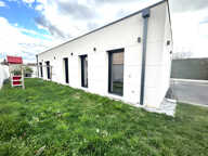 SAINT-JUST-SAINT-RAMBERT VILLA NEUVE TOIT PLAT — photo 2