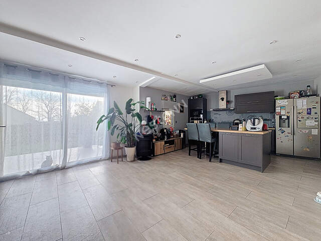 Maison de charme à vendre à Mareil en France - 5 pièces, 132 m² — photo du bien