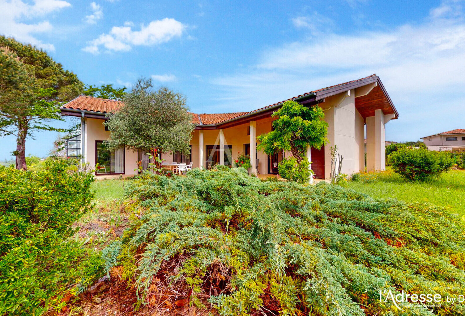 Maison Vigoulet Auzil 6 pièce(s) 211.46 m2 — photo 1