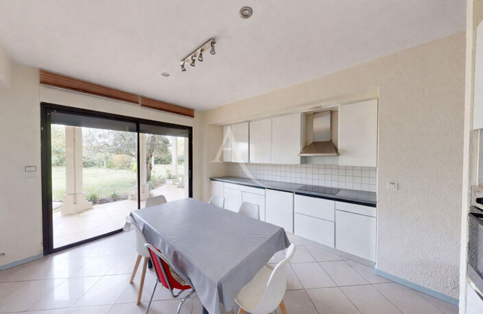 Maison Vigoulet Auzil 6 pièce(s) 211.46 m2 — photo 4